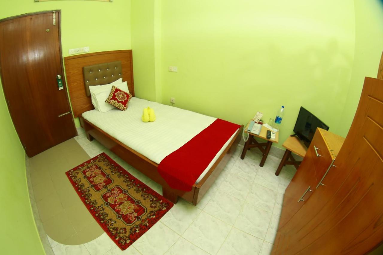 Hotel Farmis Garden Sylhet Exterior photo
