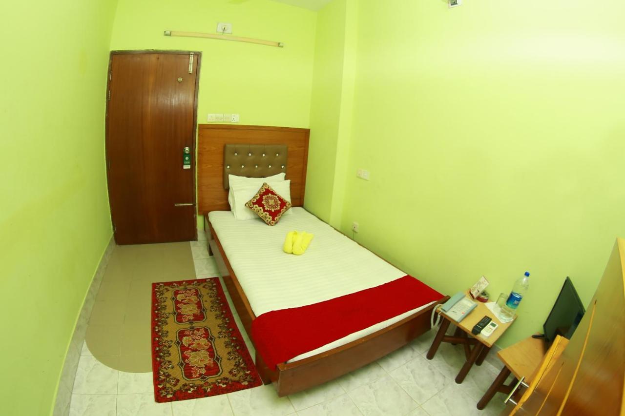 Hotel Farmis Garden Sylhet Exterior photo