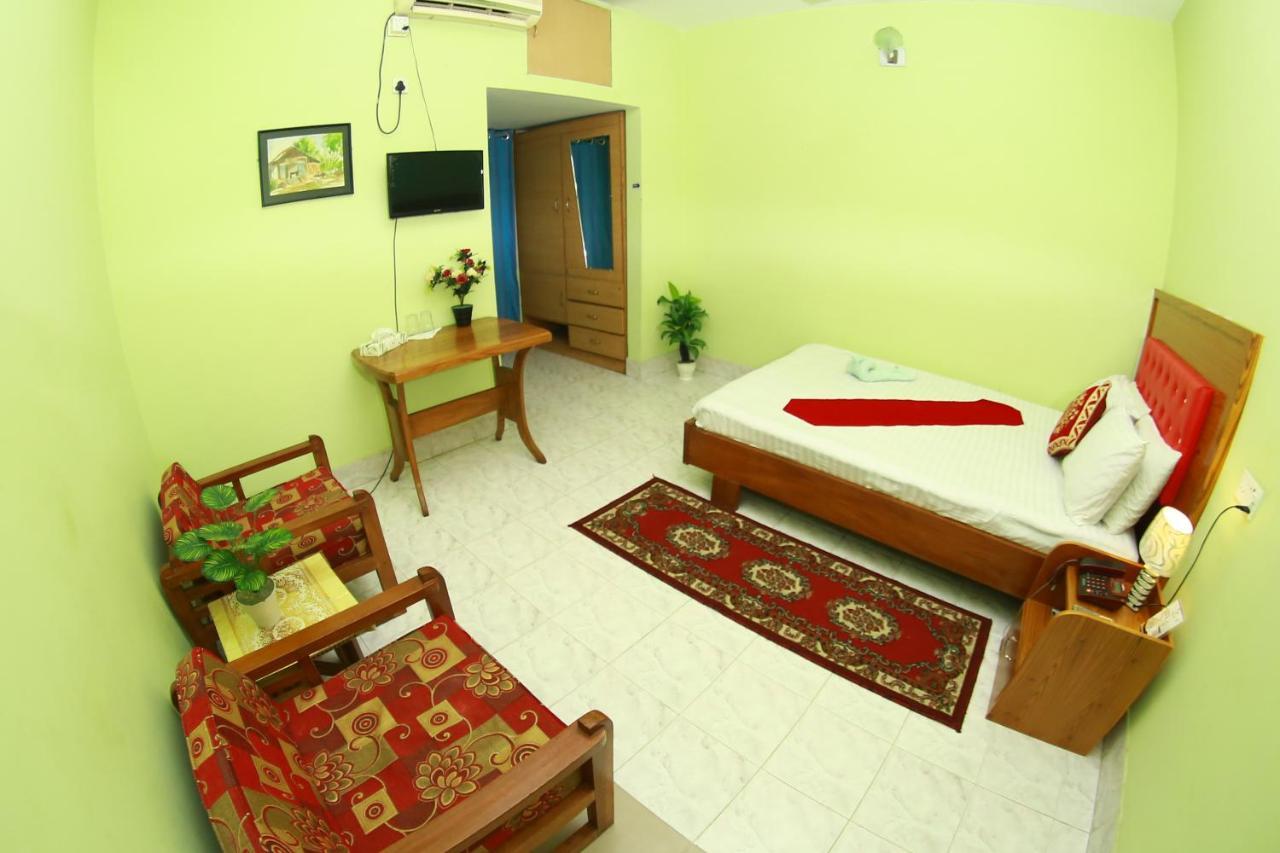 Hotel Farmis Garden Sylhet Exterior photo