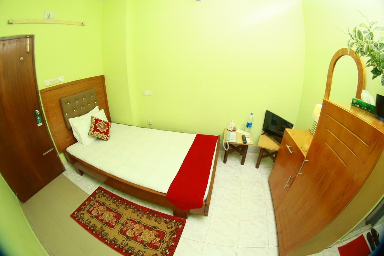 Hotel Farmis Garden Sylhet Exterior photo