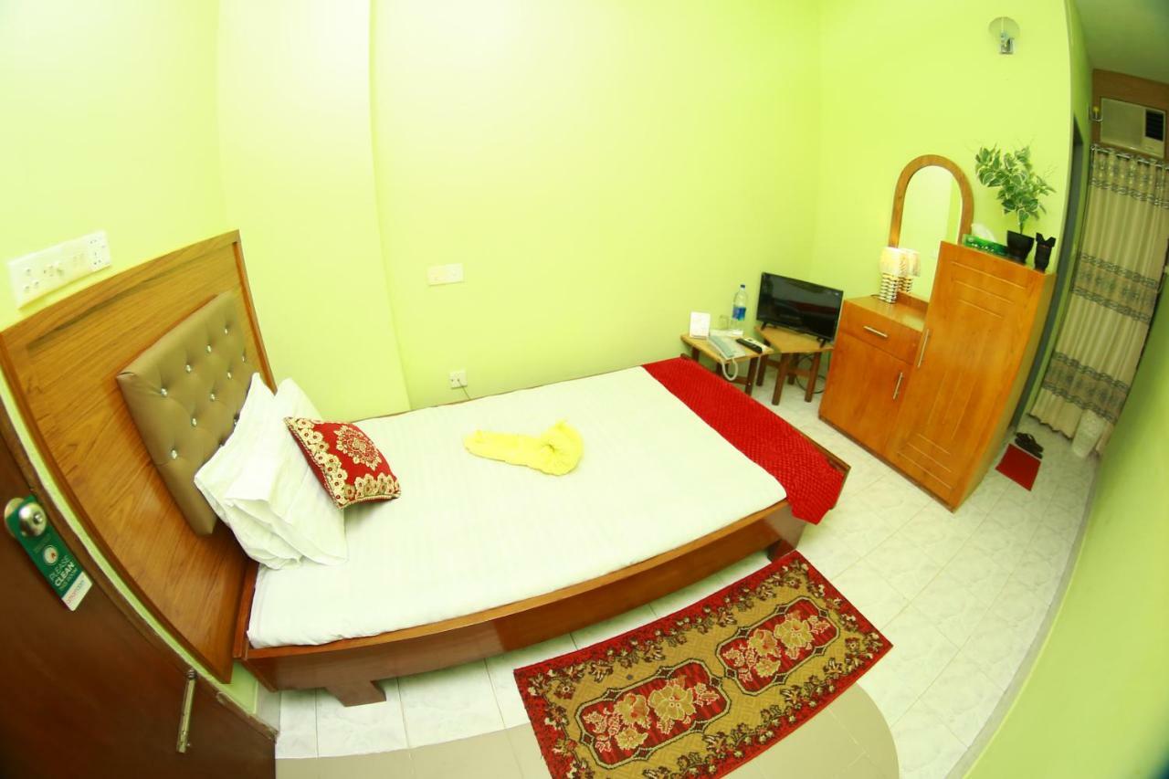 Hotel Farmis Garden Sylhet Exterior photo